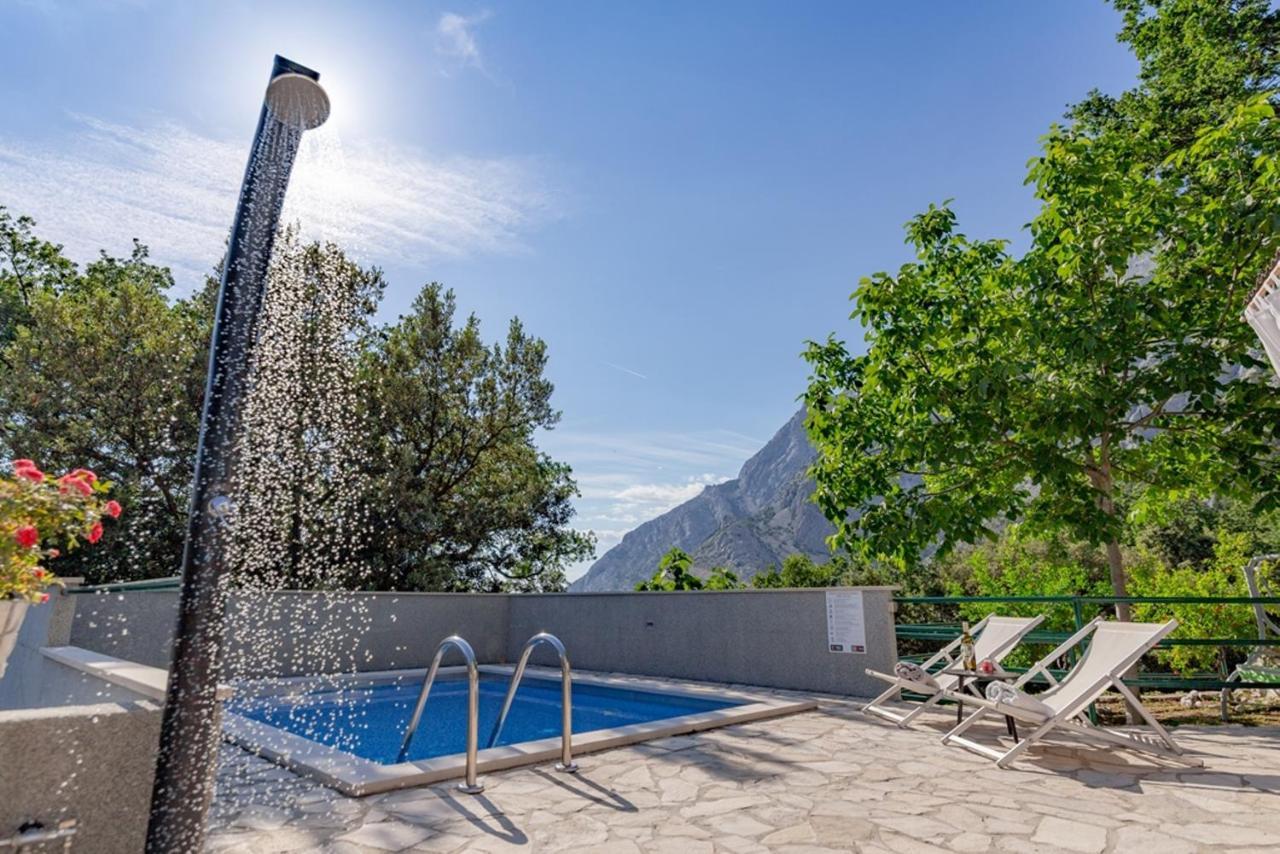 فيلا Stone House Nikolina With Heated Pool Bast المظهر الخارجي الصورة